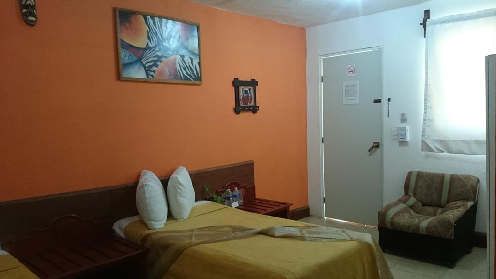 Hotel Posada La Regia Чампотон Екстер'єр фото